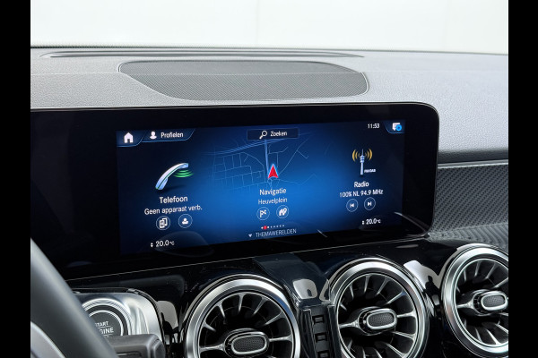 Mercedes-Benz Glb 200 AMG line | Pano Trekhaak Memory Multibeam Night Sound