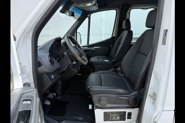 Mercedes-Benz Sprinter 314 2.2 CDI DC Open Laadbak Dubbele cabine 6-persoons Trekhaak Navigatie Carplay Climate control
