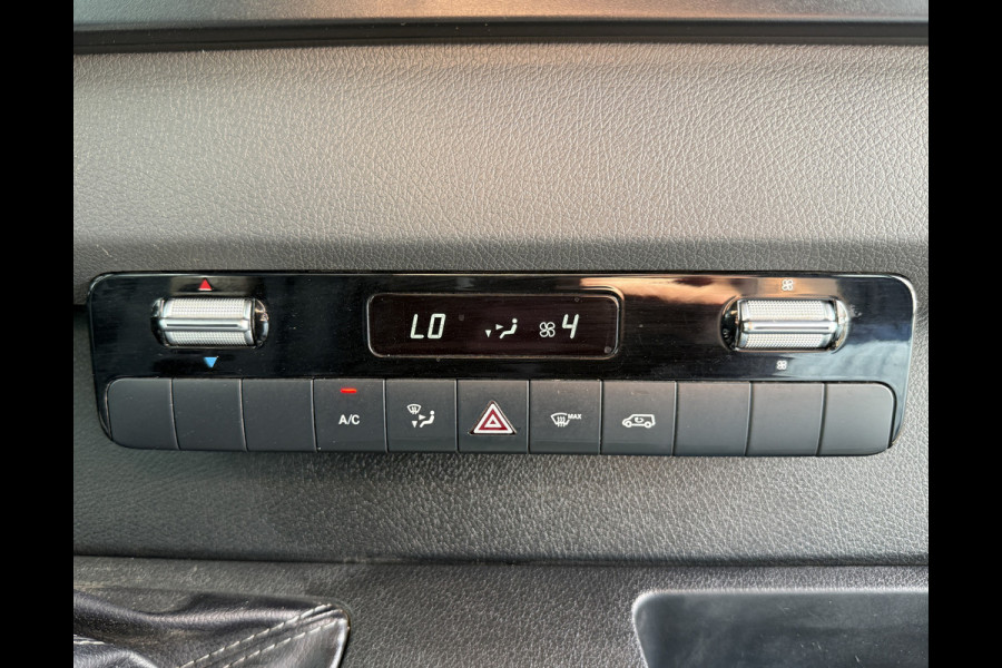 Mercedes-Benz Sprinter 314 2.2 CDI DC Open Laadbak Dubbele cabine 6-persoons Trekhaak Navigatie Carplay Climate control