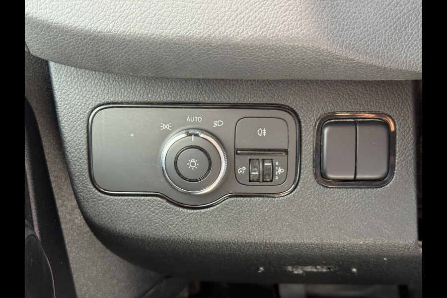 Mercedes-Benz Sprinter 314 2.2 CDI DC Open Laadbak Dubbele cabine 6-persoons Trekhaak Navigatie Carplay Climate control