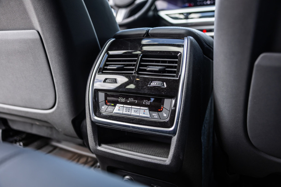 BMW X5 xDrive50e - M Sport | Panorama | H&K | Elek. Trekhaak | Luchtvering