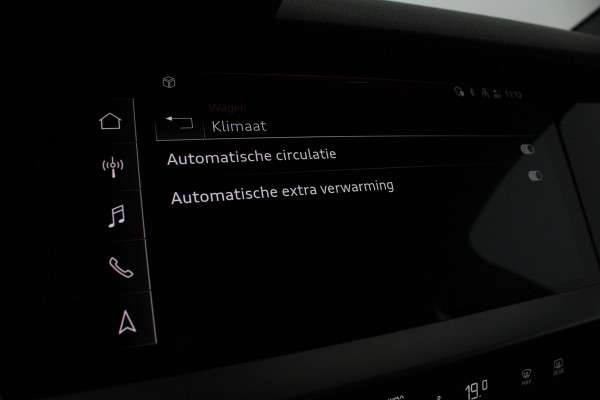 Audi A3 Sportback 30 TFSI Pro Line > 17 inch/Manhattan Gray/Navigatie...