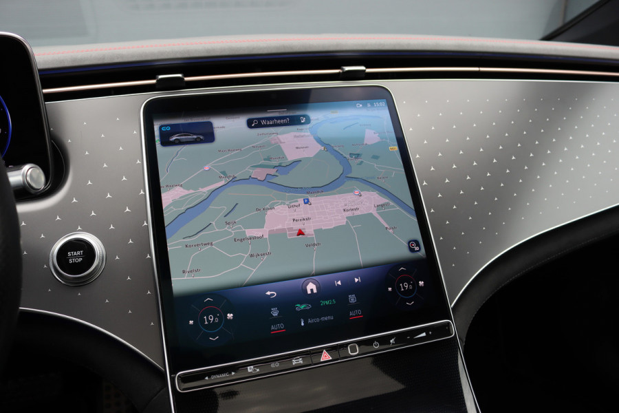 Mercedes-Benz EQS 450+ AMG Line Premium+ 108 kWh | Luchtvering | Achterasbesturing | Distronic+ | Burmester | Stoelventilatie | Massage | Digital Light | Panoramadak | HUD | Verwarmd Stuurwiel |
