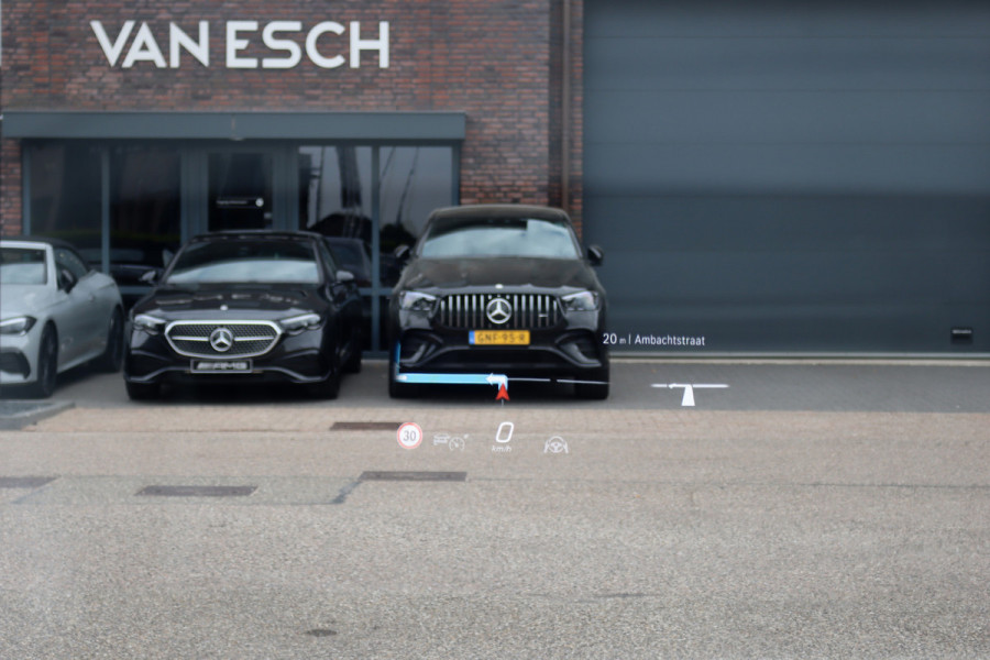 Mercedes-Benz EQS 450+ AMG Line Premium+ 108 kWh | Luchtvering | Achterasbesturing | Distronic+ | Burmester | Stoelventilatie | Massage | Digital Light | Panoramadak | HUD | Verwarmd Stuurwiel |