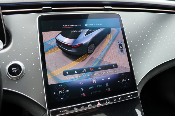 Mercedes-Benz EQS 450+ AMG Line Premium+ 108 kWh | Luchtvering | Achterasbesturing | Distronic+ | Burmester | Stoelventilatie | Massage | Digital Light | Panoramadak | HUD | Verwarmd Stuurwiel |