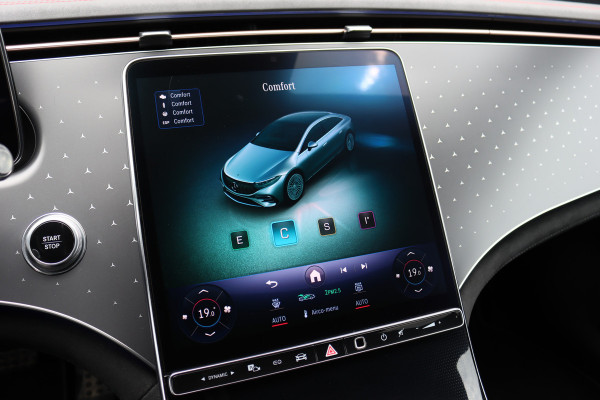 Mercedes-Benz EQS 450+ AMG Line Premium+ 108 kWh | Luchtvering | Achterasbesturing | Distronic+ | Burmester | Stoelventilatie | Massage | Digital Light | Panoramadak | HUD | Verwarmd Stuurwiel |