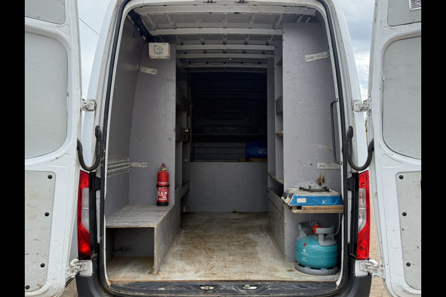 Mercedes-Benz Sprinter 516 2.2 CDI L2H2 Dubbellucht 10 Inch MBUX 3,5t Trekhaak Climate Control Navigatie Parkeersensoren V + A