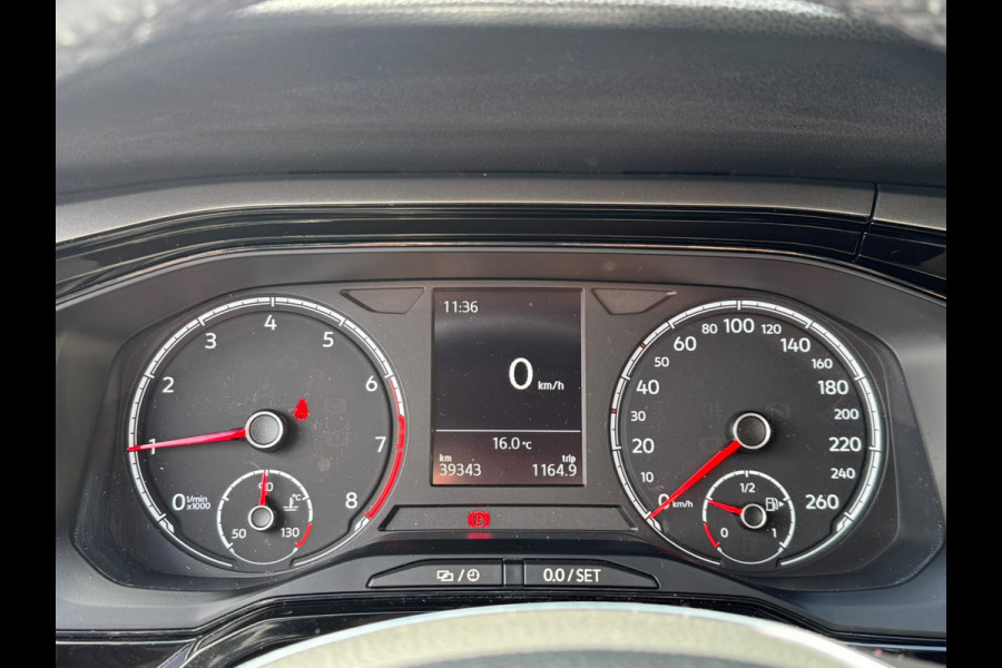 Volkswagen Polo 1.0 MPI 80PK COMFORTLINE CARPLAY/AIRCO/LMV/CRUISE