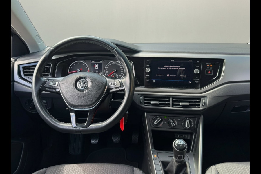 Volkswagen Polo 1.0 MPI 80PK COMFORTLINE CARPLAY/AIRCO/LMV/CRUISE