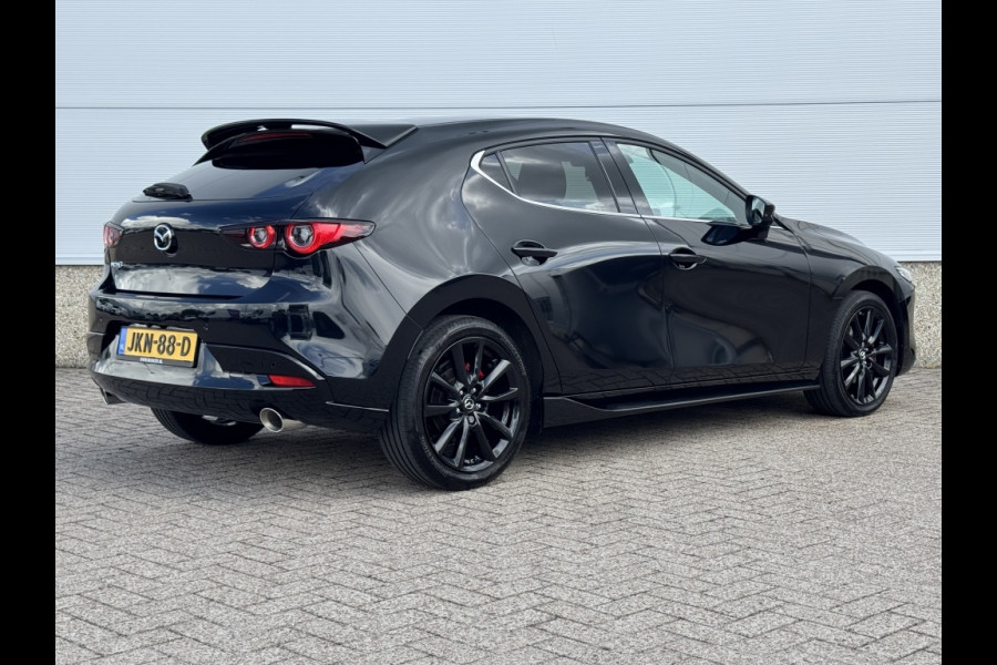 Mazda 3 2.0 ltr, 187pk X, Takumi, rood leder