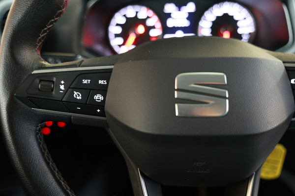Seat Arona 1.0 TSI Style FR X uitv. CARPLAY PDC NAVI CLIMA STOELVW "23