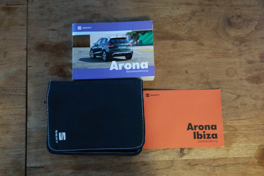 Seat Arona 1.0 TSI Style FR X uitv. CARPLAY PDC NAVI CLIMA STOELVW "23