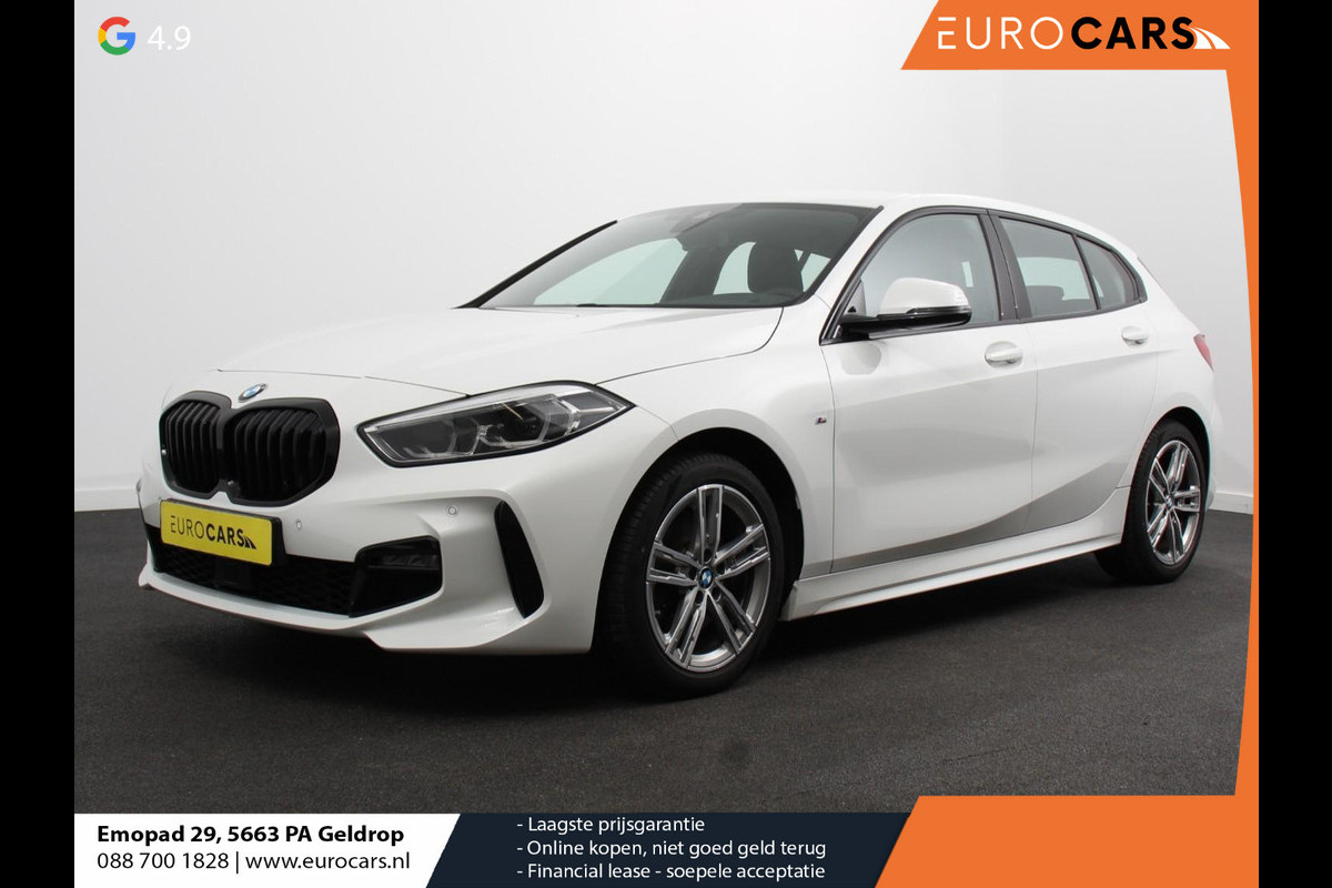 BMW 1-serie 118i M-Sport Automaat Digitale Cockpit  Climate control  Stoel verwarming  LED  Sfeer verlichting  Lichtmetalen velgen  Navigatie  Apple carplay/ Android auto  Parkeersensoren