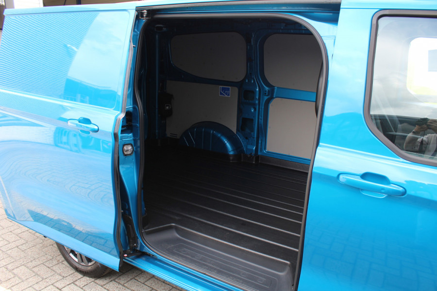 Ford E-Transit Custom 320 L2H1 Limited 65 kWh | Adaptieve Cruise | BLIS | Elektr. Schuifdeur | Winterpack