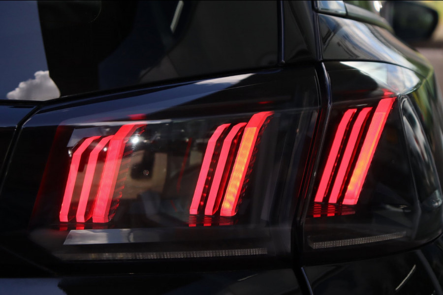 Peugeot 5008 1.2 PureTech Allure Pack 7p org.NL camera v+a - adaptive cruise - carplay