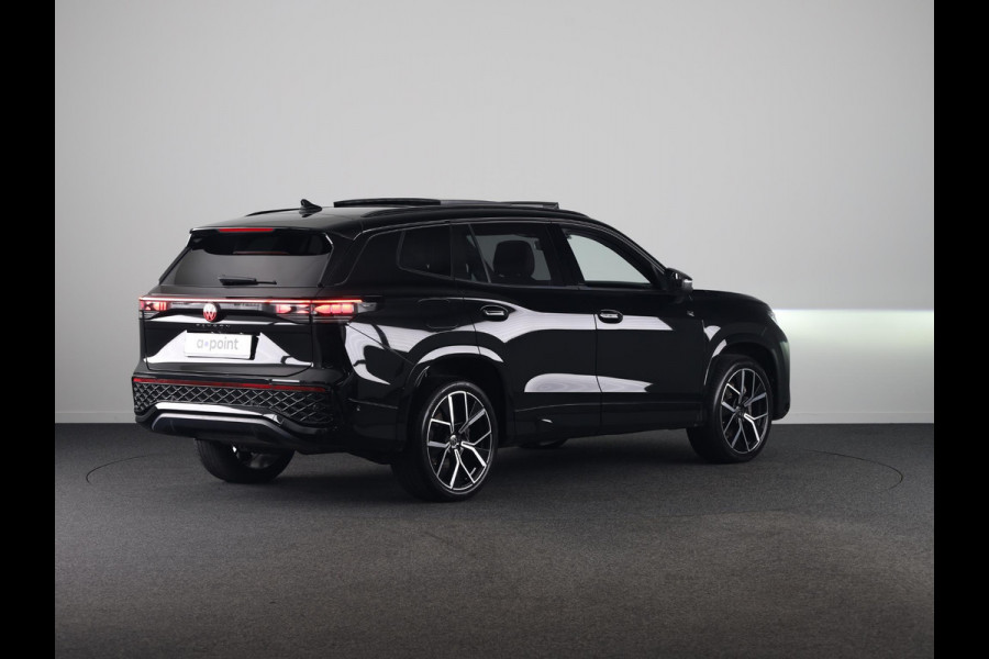 Volkswagen Tayron 1.5 eHybrid R-Line Edition 272 pk Automaat (DSG) | Verlengde garantie | Navigatie | Panoramadak | Trekhaak (wegklapbaar) | Parkeersensoren (Park assist) | Achteruitrijcamera | Black Style pakket | R-Line |