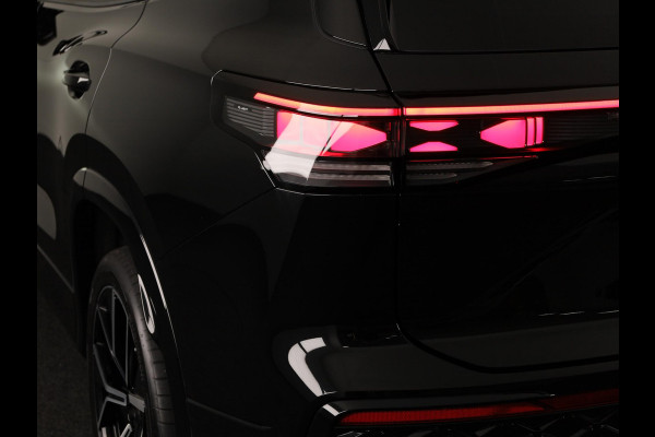 Volkswagen Tayron 1.5 eHybrid R-Line Edition 272 pk Automaat (DSG) | Verlengde garantie | Navigatie | Panoramadak | Trekhaak (wegklapbaar) | Parkeersensoren (Park assist) | Achteruitrijcamera | Black Style pakket | R-Line |