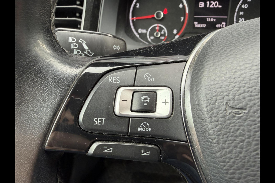Volkswagen Polo 1.0 TSI DSG Comfortline | Navigatie | Carplay | Parkeersensoren | Airco | Lichtmetalen Velgen | DAB |