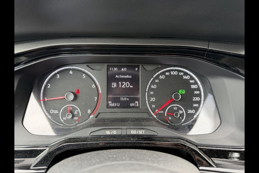 Volkswagen Polo 1.0 TSI DSG Comfortline | Navigatie | Carplay | Parkeersensoren | Airco | Lichtmetalen Velgen | DAB |