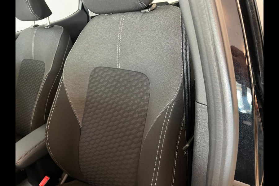 Ford Fiesta 1.0 EcoBoost Hybrid Titanium