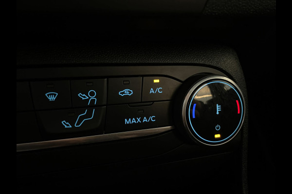 Ford Fiesta 1.0 EcoBoost Hybrid Titanium