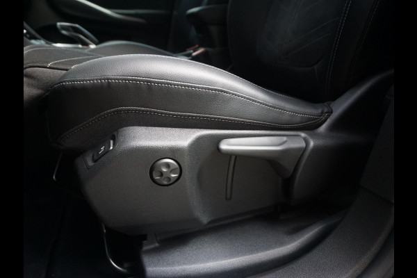 Opel Grandland X 1.6 Turbo Hybrid4 Business Elegance Trekhaak