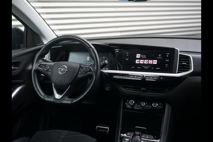 Opel Grandland X 1.6 Turbo Hybrid4 Business Elegance Trekhaak