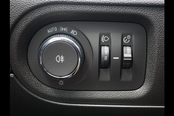 Opel Grandland X 1.6 Turbo Hybrid4 Business Elegance Trekhaak