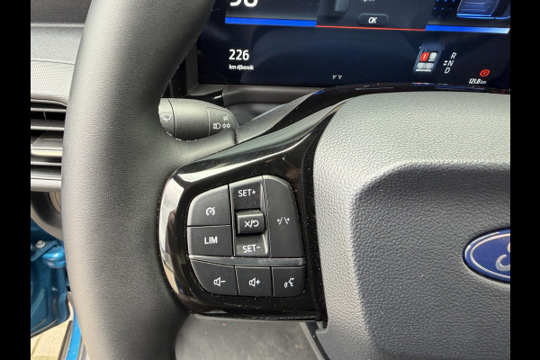 Ford E-Transit Cour. Limited 44 kWh Direct rijden/CarPlay/Sortimo inbouw/stoelverwarming