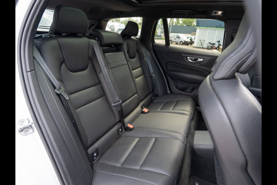 Volvo V60 2.0 T8 390PK Recharge AWD Inscription | Pano | H/K Sound | Trekhaak | Memory