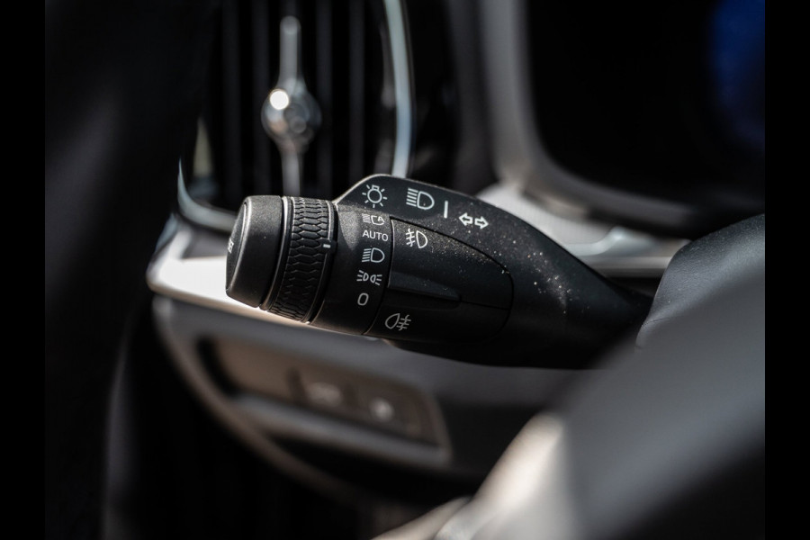 Volvo V60 2.0 T6 350PK PHEV AWD Plus Dark | Premium | Pano | H/K Sound | Fab. Garantie 11-2027 | BTW