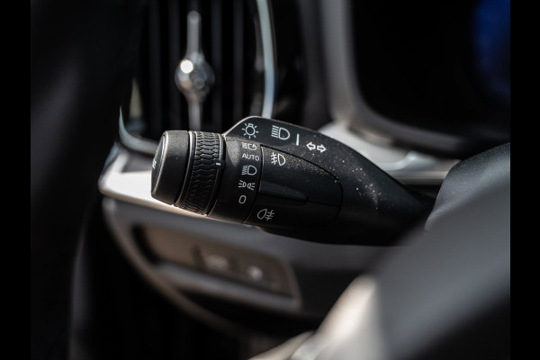 Volvo V60 2.0 T6 350PK PHEV AWD Plus Dark | Premium | Pano | H/K Sound | Fab. Garantie 11-2027 | BTW