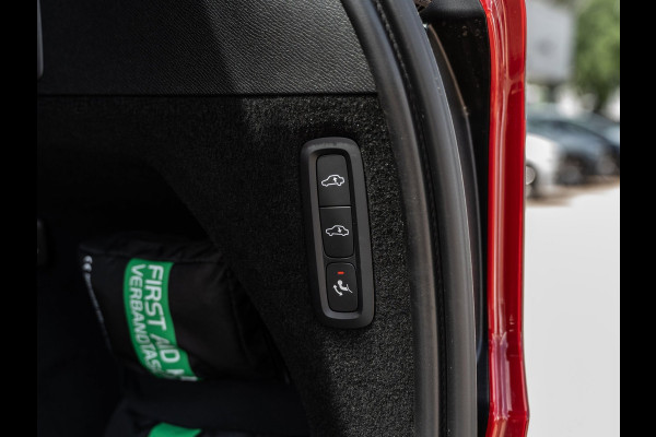 Volvo XC90 2.0 T8 Recharge AWD Ultimate Bright | Massage | Bowers&Wilkins Sound | Luchtvering | Trekhaak | Polestar