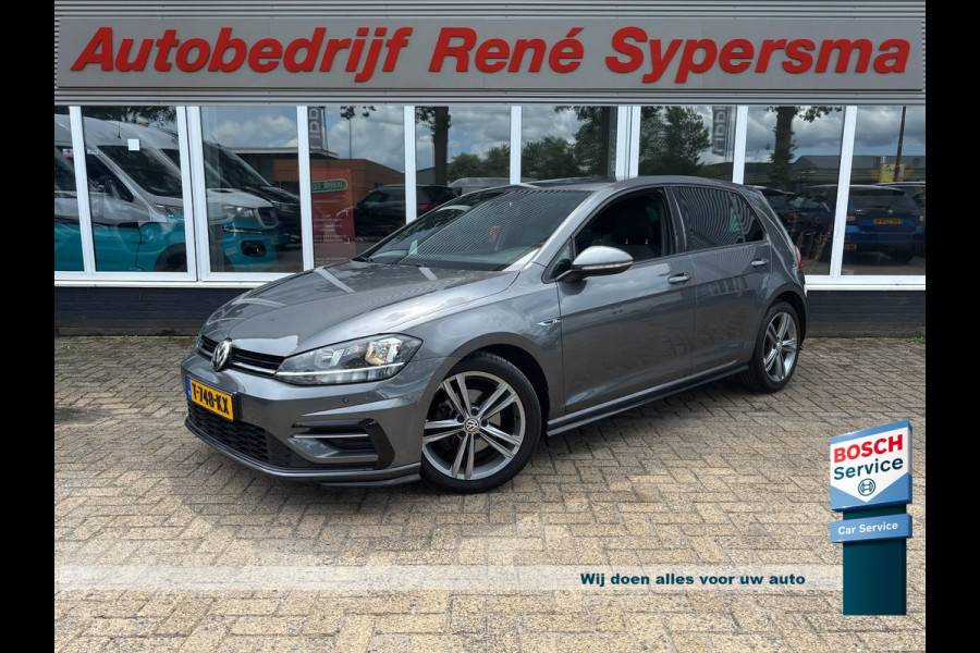 Volkswagen Golf 1.5 TSI Highline Business R-Line | Automaat | Parkeersensoren | Apple Carplay | Adaptieve Cruise