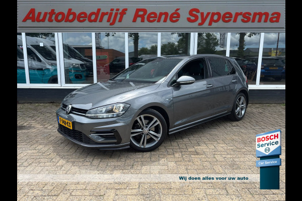 Volkswagen Golf 1.5 TSI Highline Business R-Line | Automaat | Parkeersensoren | Apple Carplay | Adaptieve Cruise