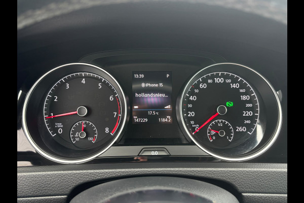 Volkswagen Golf 1.5 TSI Highline Business R-Line | Automaat | Parkeersensoren | Apple Carplay | Adaptieve Cruise
