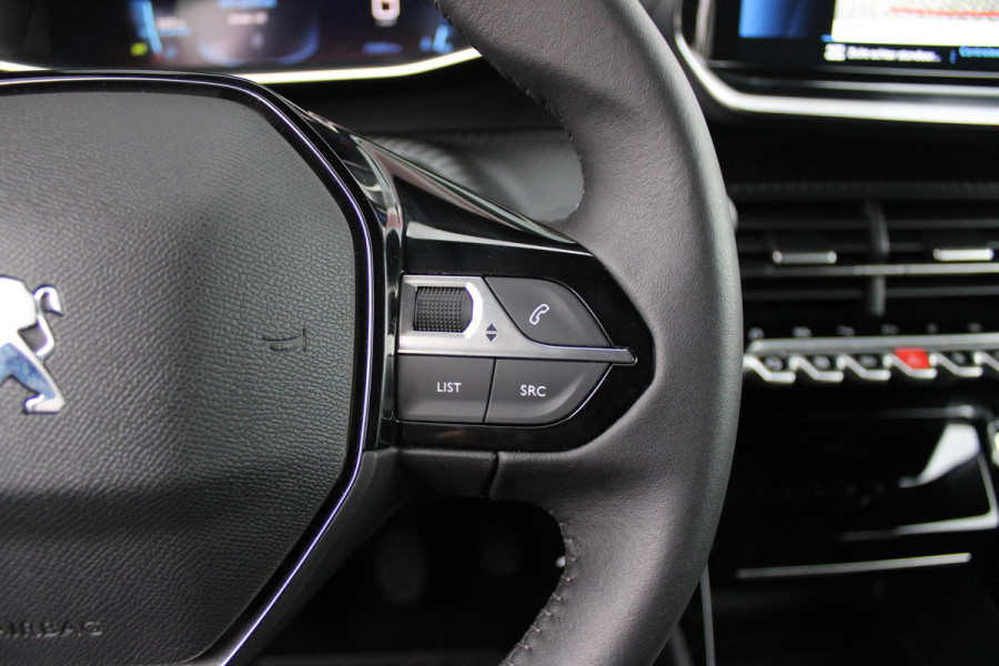 Peugeot 2008 1.2 100PK ALLURE PACK | NAVIGATIE 10" TOUCHSCREEN| ACHTERUITRIJ CAMERA | 3-D INSTRUMENTENPANEEL | APPLE CARPLAY/ANDROID AUTO | LICHTMETALEN VELGEN 17" | DAB+ RADIO | CRUISE CONTROL | GETINTE RUITEN |