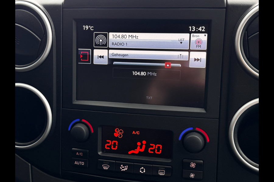 Citroën Berlingo 1.2 PureTech XTR | Trekhaak | Camera | PDC voor + achter | Navigatie | Climate Control
