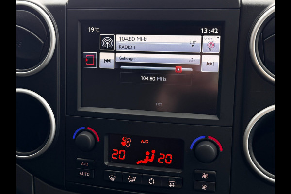 Citroën Berlingo 1.2 PureTech XTR | Trekhaak | Camera | PDC voor + achter | Navigatie | Climate Control