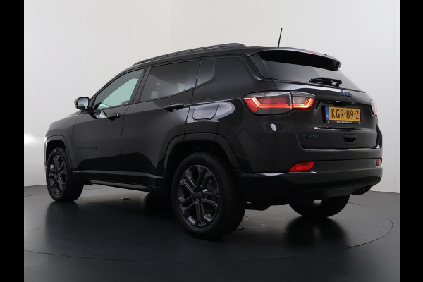 Jeep Compass 1.3 Plug-In Hybrid 80th Anniversary 4WD VAN: 26.900,- VOOR: 24.220,- UW WKVOORDEEL: 2.680,- | PHEV| ACHTERUITRIJCAMERA| ADAPTIVE CRUISE CONTROL| APPLE CAPLAY/ ANDROID AUTO|