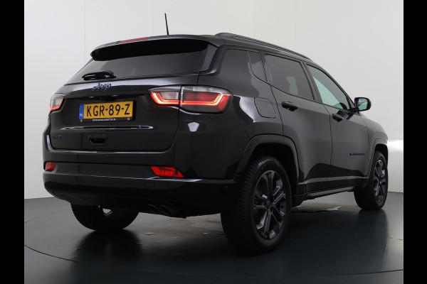 Jeep Compass 1.3 Plug-In Hybrid 80th Anniversary 4WD VAN: 26.900,- VOOR: 24.220,- UW WKVOORDEEL: 2.680,- | PHEV| ACHTERUITRIJCAMERA| ADAPTIVE CRUISE CONTROL| APPLE CAPLAY/ ANDROID AUTO|