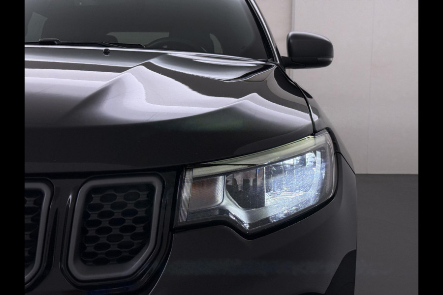 Jeep Compass 1.3 Plug-In Hybrid 80th Anniversary 4WD VAN: 26.900,- VOOR: 24.220,- UW WKVOORDEEL: 2.680,- | PHEV| ACHTERUITRIJCAMERA| ADAPTIVE CRUISE CONTROL| APPLE CAPLAY/ ANDROID AUTO|