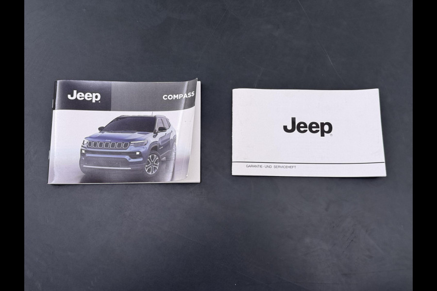 Jeep Compass 1.3 Plug-In Hybrid 80th Anniversary 4WD VAN: 26.900,- VOOR: 24.220,- UW WKVOORDEEL: 2.680,- | PHEV| ACHTERUITRIJCAMERA| ADAPTIVE CRUISE CONTROL| APPLE CAPLAY/ ANDROID AUTO|