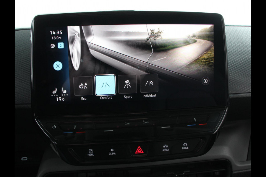 Volkswagen ID. Buzz Cargo 77 kWh Navigatie Apple Carplay Android Auto Parkeersensoren Adaptive Cruise Control Climate Control Lichtmetalen velgen LED