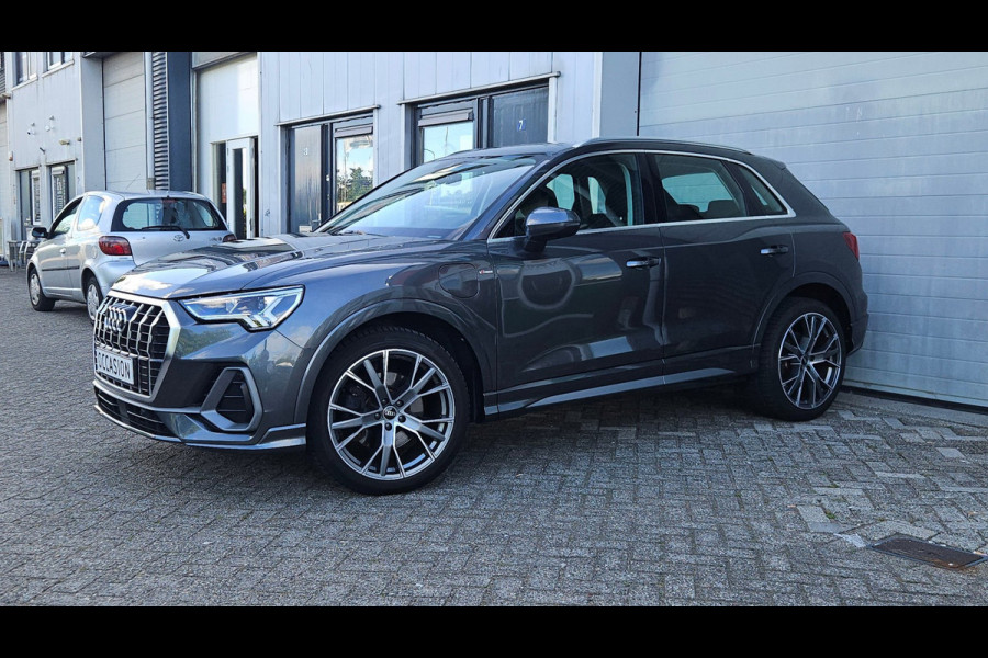 Audi Q3 45 TFSI e S-Line Keyless 360 Camera Matrix Virtual LED BTW
