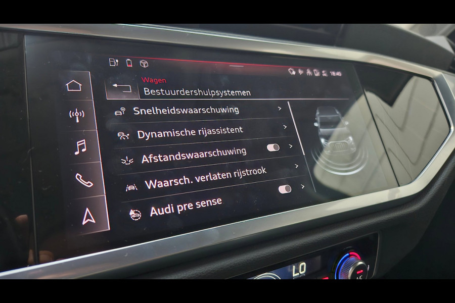Audi Q3 45 TFSI e S-Line Keyless 360 Camera Matrix Virtual LED BTW