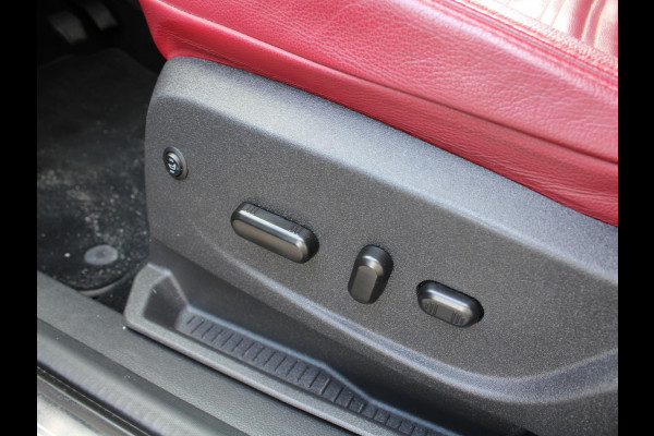Ford Kuga 1.5 EcoBoost Titanium | APPLE CARPLAY / ANDROID AUTO | LEDEREN BEKLEDING | CRUISE CONTROL |