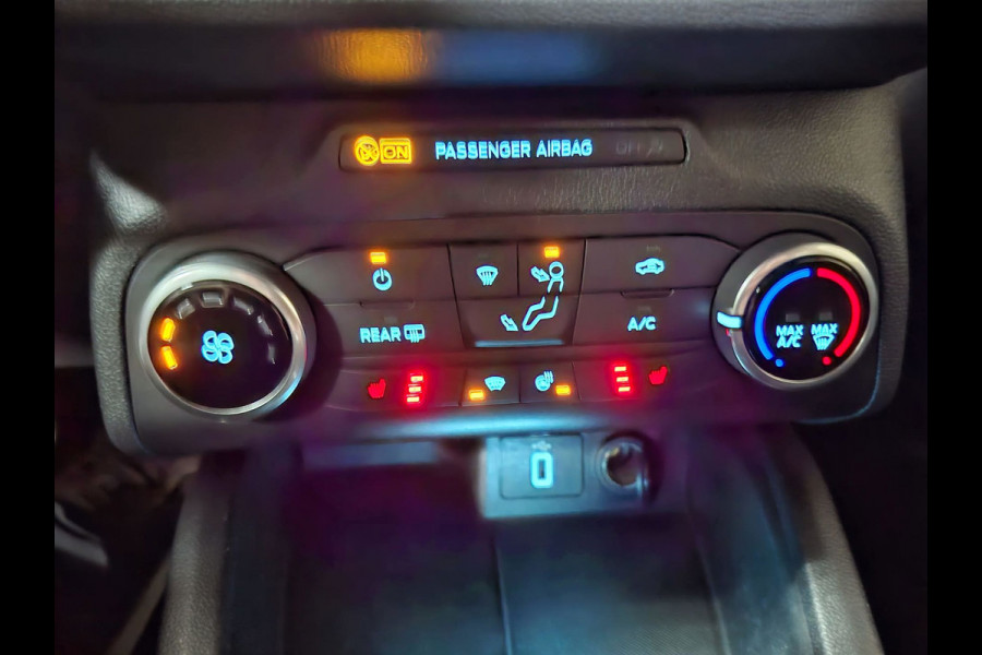 Ford FOCUS Wagon 1.0 EcoBoost ST Line Business | Clima| Camera | Navi | Stuur & Stoelverwarming |