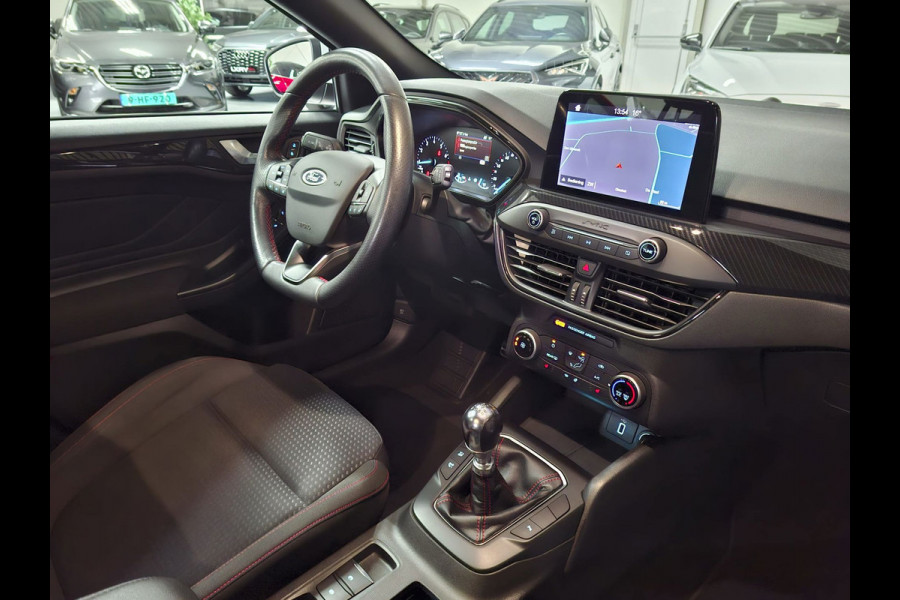 Ford FOCUS Wagon 1.0 EcoBoost ST Line Business | Clima| Camera | Navi | Stuur & Stoelverwarming |