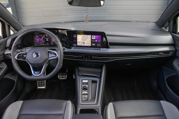 Volkswagen Golf 1.4 eHybrid GTE PANO LEDER CAMERA HUD ACC DODEHOEK